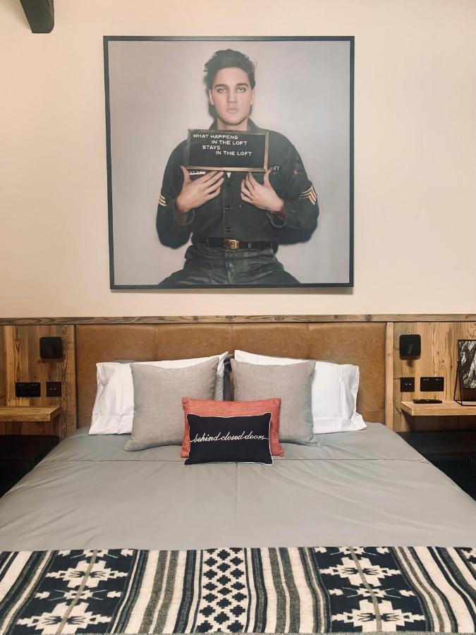 Loft 11 Stunning Luxury Nyc Loft Style Interior Designed 2Bd Apartment Excellent City Centre Location Mezzanine Cinema Room Designer Furniture Amazing Space Douglas Εξωτερικό φωτογραφία