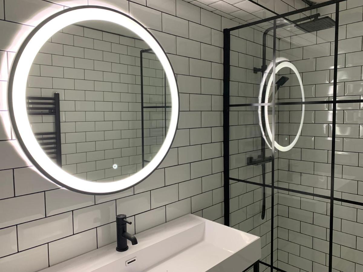 Loft 11 Stunning Luxury Nyc Loft Style Interior Designed 2Bd Apartment Excellent City Centre Location Mezzanine Cinema Room Designer Furniture Amazing Space Douglas Εξωτερικό φωτογραφία
