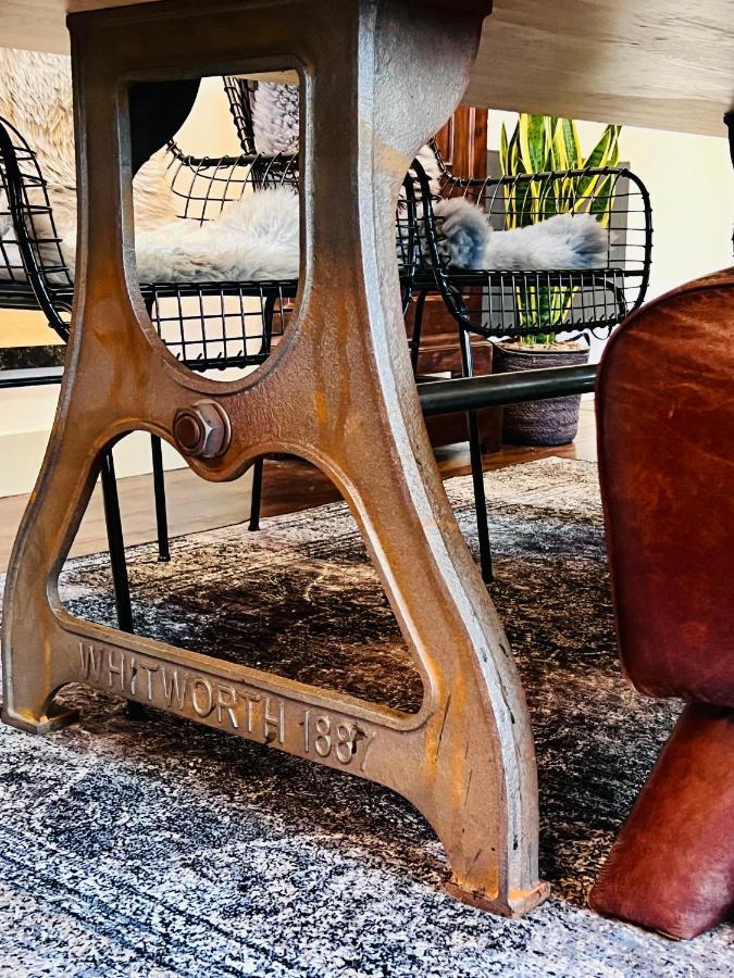 Loft 11 Stunning Luxury Nyc Loft Style Interior Designed 2Bd Apartment Excellent City Centre Location Mezzanine Cinema Room Designer Furniture Amazing Space Douglas Εξωτερικό φωτογραφία