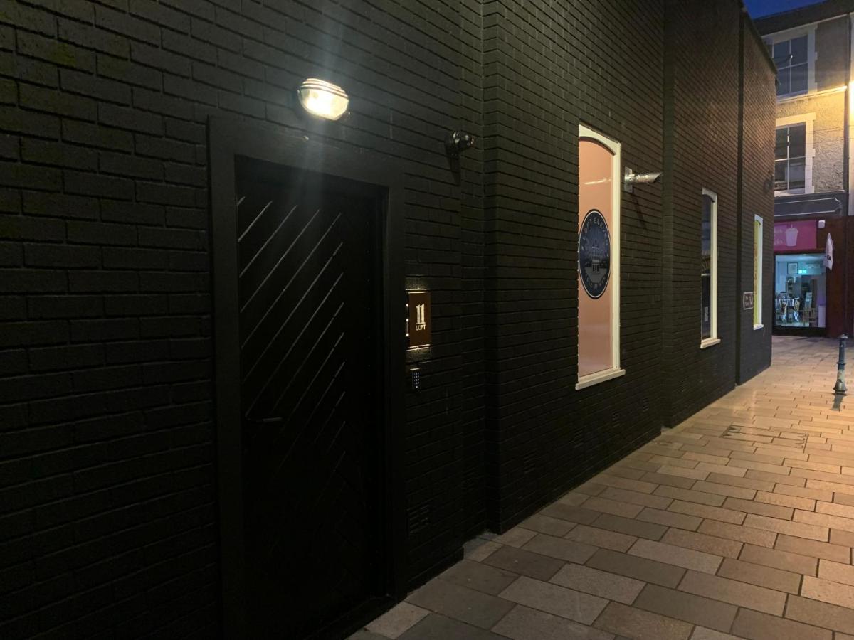 Loft 11 Stunning Luxury Nyc Loft Style Interior Designed 2Bd Apartment Excellent City Centre Location Mezzanine Cinema Room Designer Furniture Amazing Space Douglas Εξωτερικό φωτογραφία
