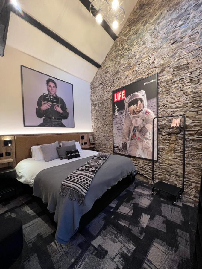 Loft 11 Stunning Luxury Nyc Loft Style Interior Designed 2Bd Apartment Excellent City Centre Location Mezzanine Cinema Room Designer Furniture Amazing Space Douglas Εξωτερικό φωτογραφία